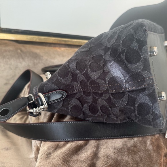 COACH Cara denim with Calfskin shoulder bag - Picture 11 of 12